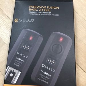 Vello Freewave Fusion Transmitter and Receiver for flash